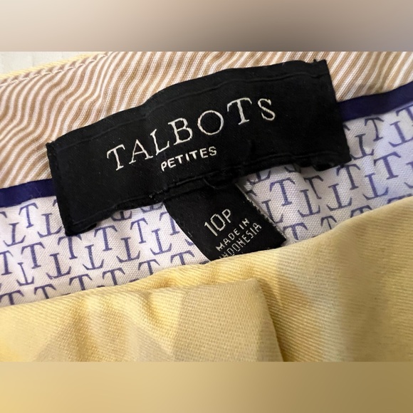 TALBOTS SIGNATURE PETITE YELLOW SIZE 10 
COTTON CAPRI’S - Picture 8 of 9